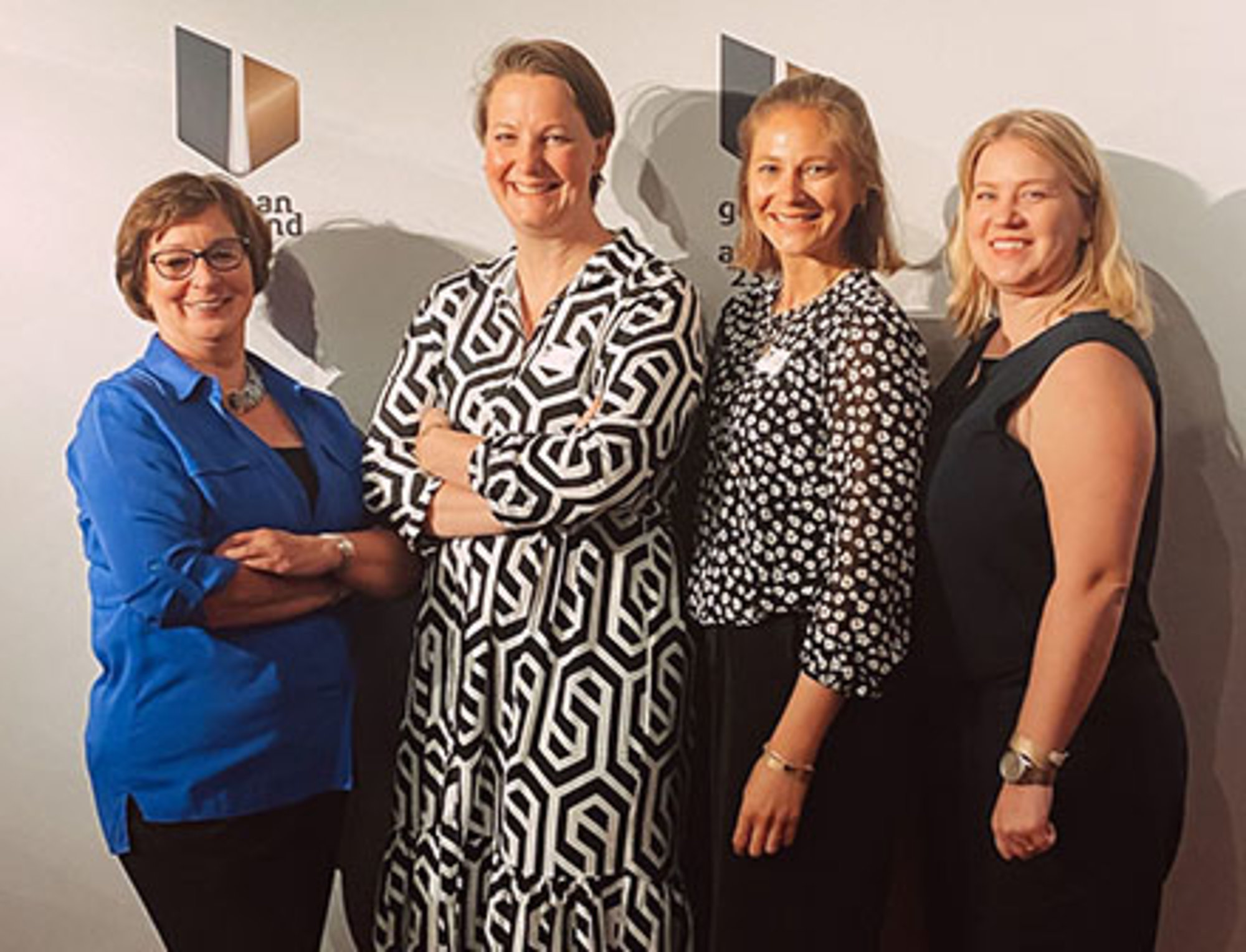 Astrid Funken, BARMER, Rebecca Duden, Theresa Salge und Amelie Mischke, We are Family, bei der Preisverleihung zum German Brand Award