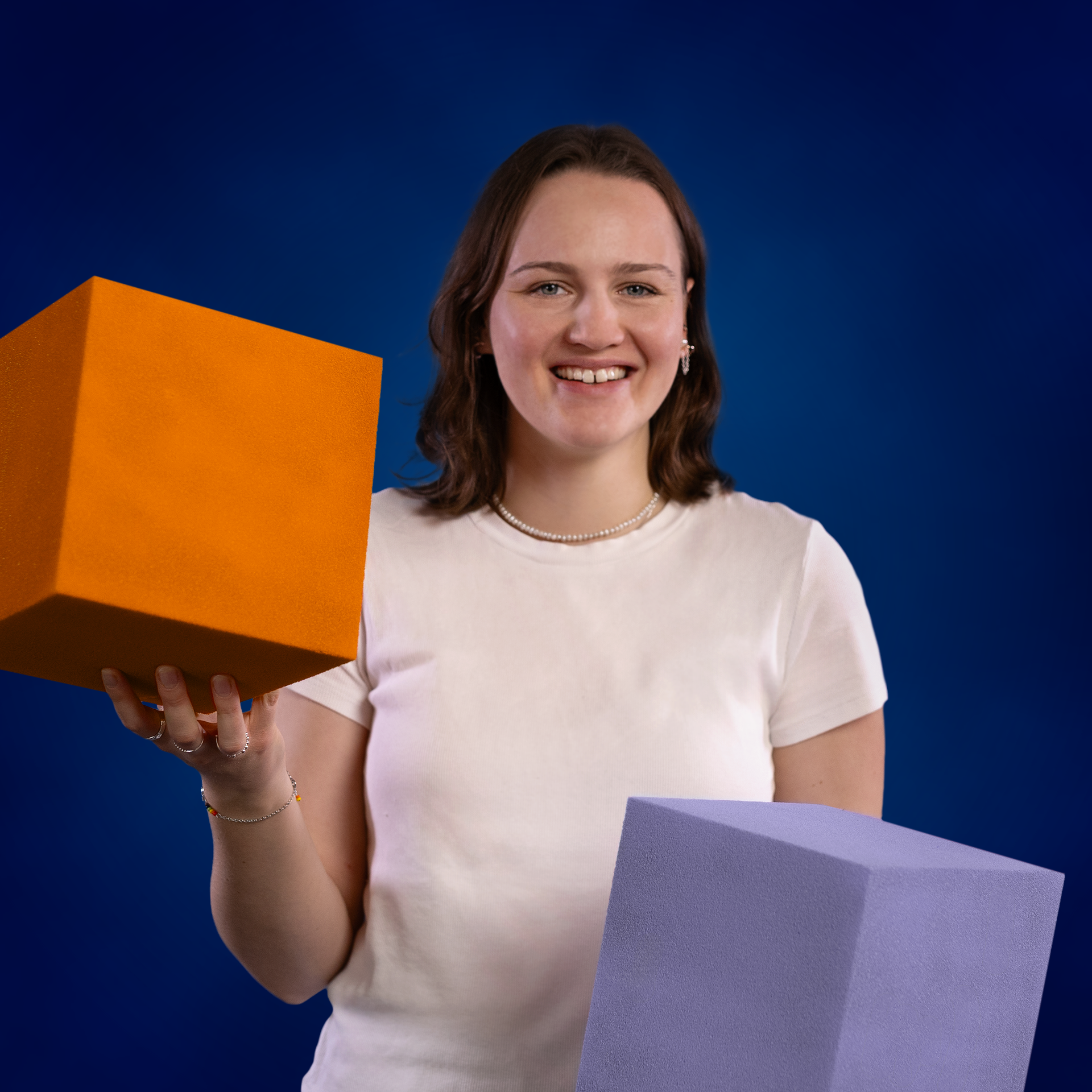 Mitarbeitendenbild von Werkstudentin Content Lilly Saalmüller